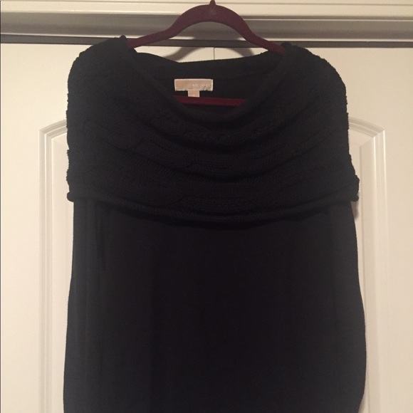 Michael Kors Off the shoulder sweater - Picture 1 of 4